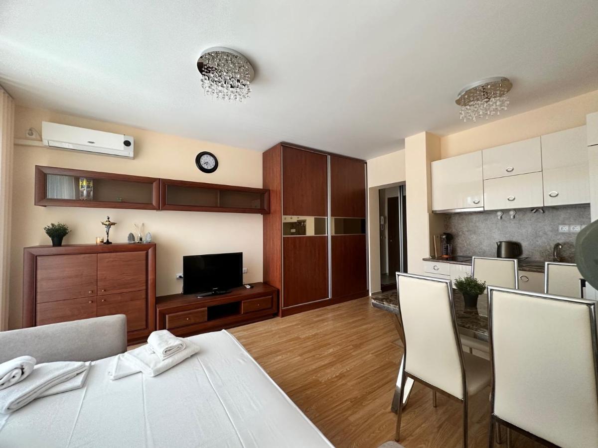 Private Apartments In Oxygen Sveti Vlas Exterior photo